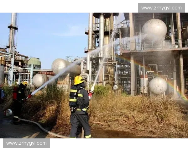 以撤步为核心构建攻防转换与稳定平衡的系统训练思路方法解析实战